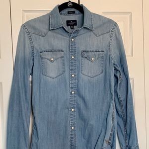 American Eagle (AE) Denim Button-Down Shirt